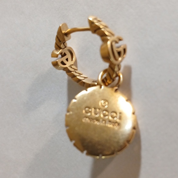 AUTHENTIC GUCCI GOLD TONE GG FAUX PEARL AND CRYSTAL EARRINGS - Picture 5 of 6